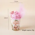 Kunstmatig kerstijsmodel met roze crème, veren en feestelijke kerstbekers voor decoratie - Roze Crème + Ronde Snoepjes