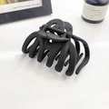 Black matte pumpkin claw clip in high-quality resin for women with a secure grip - 9.5CM / Black