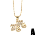 Vergoldete MAMA Buchstaben Halskette mit weißen Zirkonia auf einer Kugelkette - Stil A (Blumige mama) / Gold