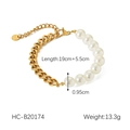 Pulsera de cadena cubana de acero dorado 18K y perlas con detalle de cierre de mosquetón - Perla Blanca Empalmada de Oro (HC-B20174)