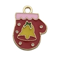Ciondolo guanto di Natale dorato con smalto rosso, bordo rosa e campanello giallo - Guanto di Natale (14208) / 1 Pezzo (15x19mm)