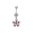 Dettaglio macro di un piercing all'ombelico in argento con pendente a fiore colorato - Fiore Mosaico Colorato Argento