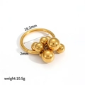 Anello a sfere in acciaio inossidabile dorato con dimensioni e dati sul peso - Stile Multi-Sfera Oro (TR4443)
