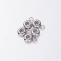 Cuentas ajustables de acero inoxidable plateado para hacer joyas DIY en fondo blanco - Color Acero