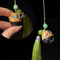 Cat-shaped sandalwood scent sachet pendant with green tassel and blue inlaid eyes - Lucky Cat Bell Style (26) / Approx. 2.6x2.5cm (With 1 Bottle of Aroma Pills) / Two-tone