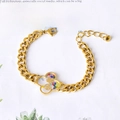 Bracciale a catena dorata con pendente a quadrifoglio riempito con perline colorate - Quadrifoglio e Foglia di Ginkgo