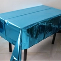 Blaue metallische Einweg-Tischdecke aus PET mit Hochglanz-Effekt für Party-Deko - Seeblau 1.37*1.83m