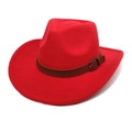 Dettaglio cappello cowboy in feltro rosso con cinturino in ecopelle e fibbia metallica - M (56-58cm) / Rosso