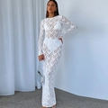 Elegante abito lungo in pizzo bianco a maniche lunghe con dettagli trasparenti - Bianco