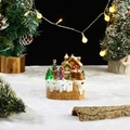 Dettaglio casa di Natale LED musicale con omino di pan di zenzero e luci scintillanti - Stile Doppi Omini di Pan di Zenzero