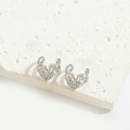 Ear cuff plateado multicapa con letras LOVE y diseño de corazón con circonita brillante - LOVE - Plata