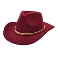 Dettaglio cappello da cowboy bordeaux in feltro con sottile fascia decorativa in metallo oro - M (56-58cm) / Borgogna