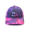 Cappello da baseball tie-dye con stampa galassia e motivi di nebulose stellate - Cielo stellato