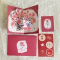 Biglietto d'auguri 3D con rose rosse set con busta e adesivi floreali coordinati - Serie Rose-Bouquet Rosso