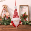 Ciondolo a forma di gnomo di Natale con cappello rosso a maglia, barba bianca e stella - Rosso