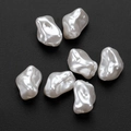 Set di 7 perle barocche irregolari bianche per creazione di gioielli fai-da-te - Stile Barocco Irregolare (B013) / 16x9mm