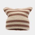 Bonnet en tricot à rayures beiges et marron avec oreilles de chat et revers épais d'hiver - M (56-58cm) / Rayures Khaki Foncé et Beige