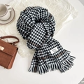 Thick houndstooth cashmere scarf in black brown white with tassels and fringe - Black Style (Style 2)