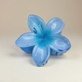 Sky blue frangipani flower hair claw clip with a pearlescent finish for women - 8x7x4cm / Glossy Pearly Blue