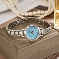 Elegante silberne Quarzuhr für Damen mit blauem Zifferblatt und weißem Keramik-Metallband - Silber Blau (HS2512-554-02)