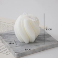 Spiral twisted creative geometric scented candle in white color with 5.7cm height - Vertical Spiral / White (Tuberose)