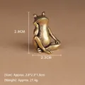 Figura de rana durmiente de latón vintage para escritorio, adorno zen de mascota - Rana Meditando