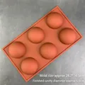 Detailansicht der 6-Loch Silikonform mit 6,5 cm Halbkugel-Maßen und Marken-Logo - 6 Hohlräume Große Halbkugel