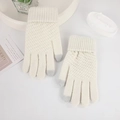 Winter thermal cream-white knitted gloves with touchscreen tips and pineapple pattern - White