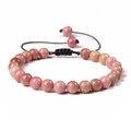 Handgemachtes Armband aus 6mm rosa Natursteinperlen mit verstellbarer schwarzer Schnur - Rhodonit