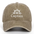 Detailansicht der khakifarbenen Vintage-Baseballkappe aus Baumwolle mit Captain-Stickerei - Verstellbar / Khaki