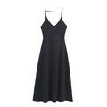 Abito nero a pois bianchi con scollo a V e spacco laterale in tessuto leggero fine - XS / Nero