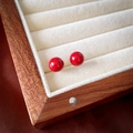 Boucles d'oreilles sphériques rouges élégantes avec finition brillante sur étui - 37# Perle Rouge 8mm