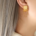 Elegantes pendientes de borla de latón dorado para mujer con cadenas de metal en capas - Dorado