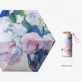 Mini ombrello pieghevole con rose bianche e custodia a capsula coordinata per il sole - 6 Ante Rosa Bianca - Protezione UV Colla Nera