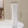 Vertical fluted white ceramic vase with wavy petal rim, height 21cm, minimalist decor - Mihe (21cm)
