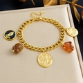Bracciale a catena vintage placcato oro con medaglie religiose e pietre in resina ambra - Braccialetto (B1949)
