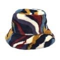 Dettaglio del cappello alla pescatora in ecopelliccia con strisce colorate a onde - M (56-58cm) / Patchwork a Righe Ondulate (1#)