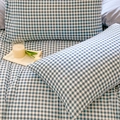 Minimalistische blauw-wit geruite katoenen beddengoedset met kussensloop - Blauw Geblokt / 1 Stuk