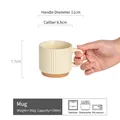 Mug in ceramica crema con strisce verticali, capacità 240ml e dettagli sulle dimensioni - 240ml - Grado A / Bianco Sporco