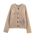 Cardigan en maille beige avec broderie florale bleue et boutons ronds noirs - S / Kaki