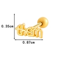 Orecchino a perno in acciaio dorato con design a lettera them e dimensioni - Stile 'them' Oro