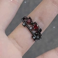Black plated ring with double layers featuring red heart gemstones and sparkling crystals - Branch Ring Gun Black (J480)