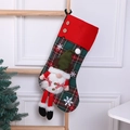 Calza di Natale a maglia con bambola gnomo 3D e motivo a quadri per decorazioni natalizie - Pupazzo di neve a gambe lunghe con cappello verde dei cartoni animati