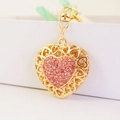 Funkelnder Herz-Schlüsselanhänger in Gold mit rosa Strasssteinen für Damen-Autozubehör - Einzelverpackung / Rosa