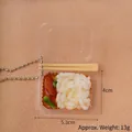 Miniatuur bento-box sleutelhanger met roergebakken rundvlees, rijst en stokjes - Kippenvleugel Rijst