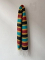 Écharpe d'hiver à carreaux avec rayures multicolores et franges blanches - Bourgogne Noir