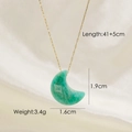 Collana dorata con ciondolo in pietra naturale a forma di luna e misure del prodotto - Amazzonite