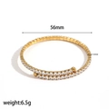 18k vergoldeter Edelstahl Tennis Armreif mit Zirkonia Steinen auf weißem Hintergrund - Gold Voll Besetzter Schmaler Stil (TB7199-G)