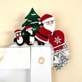 Décoration de cadre de porte en bois de Noël avec le Père Noël, manchots et étoiles - Style Père Noël et Pingouins (20cm)