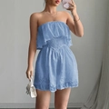 Elegante tuta corta blu a fascia con tessuto strutturato e orlo a balze da donna - S / Blu